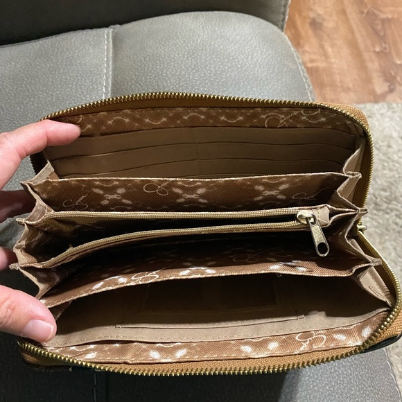 Jessica Simpson wallet - Picture 4 of 4